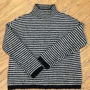 Anthropologie XS sweater